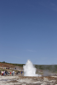 冰岛。南方地区。黄金圆环。strokkur 间歇泉。热 spr