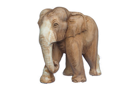 亚洲大象用木头雕刻成图片