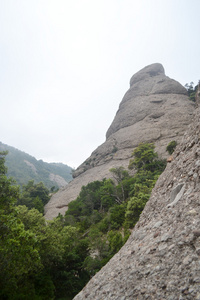 夏日风景蒙特塞拉特山