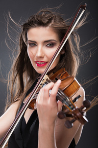 女人用的小提琴