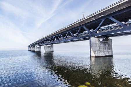 厄勒海峡大桥，oresunds 布龙