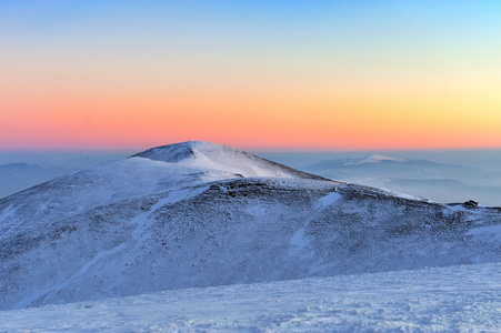 冬天山