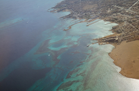 从空中看红海赫尔城