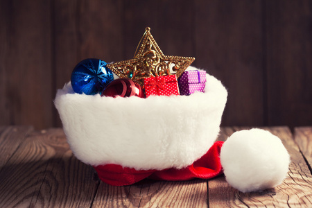 圣诞老人的帽子的圣诞装饰
