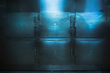 停尸房托盘照片