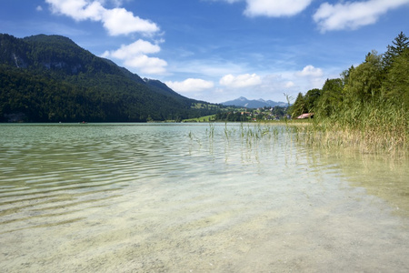 高山湖