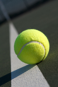 网球上法院线棱形