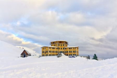 冬山风光山水意大利雪