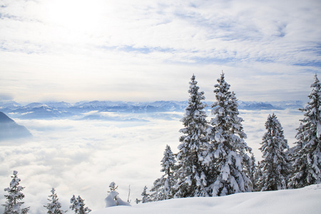 雪山