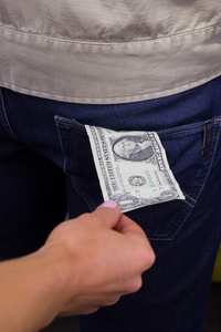 帮的小偷货币图片