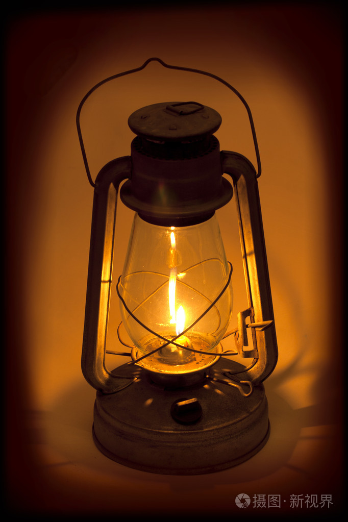 煤油灯
