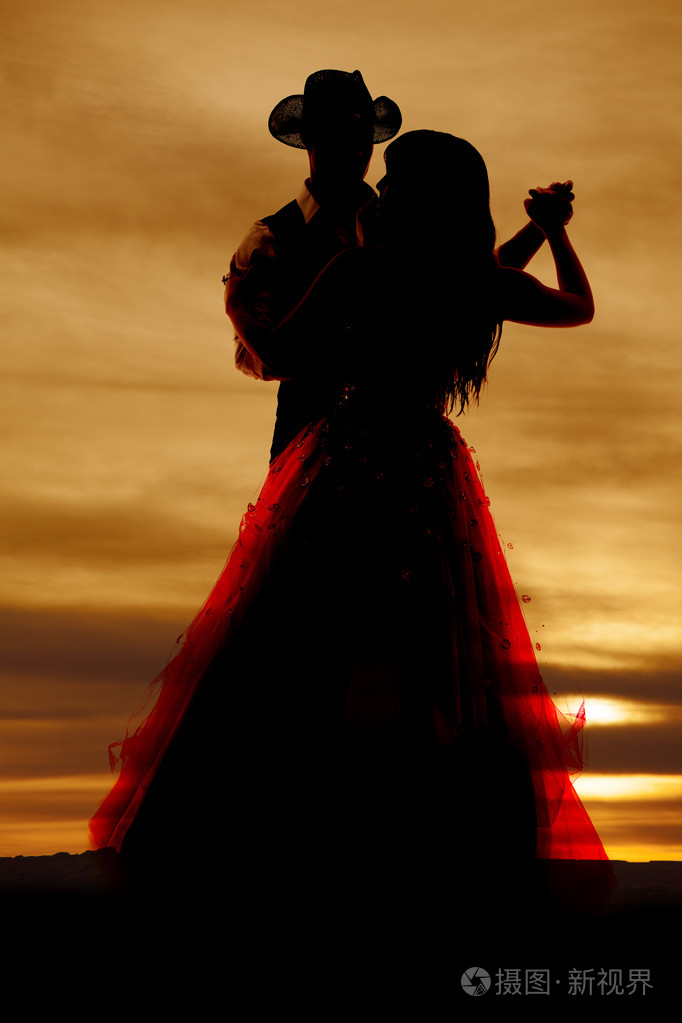 剪影夫妇跳舞手