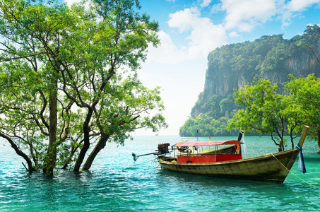 船上莱利海滩，泰国