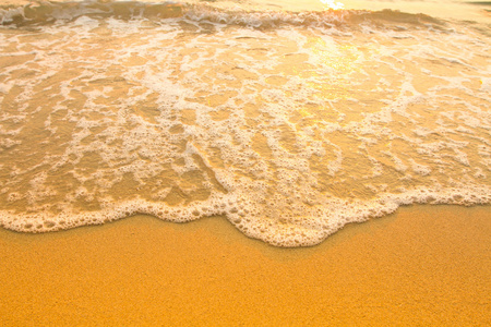 海滩砂的质感，软海中的波浪