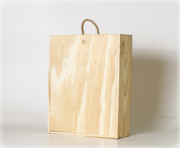 木盒子