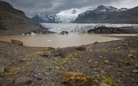 在冰岛 svinafellsjokull