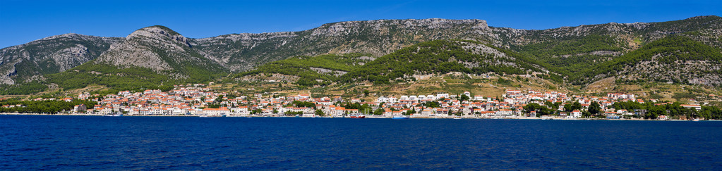 克罗地亚 brac 岛上的 bol 镇
