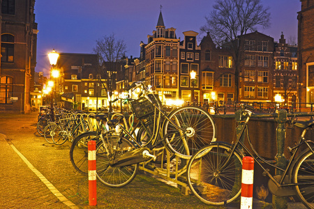 城市风景从在荷兰的阿姆斯特丹