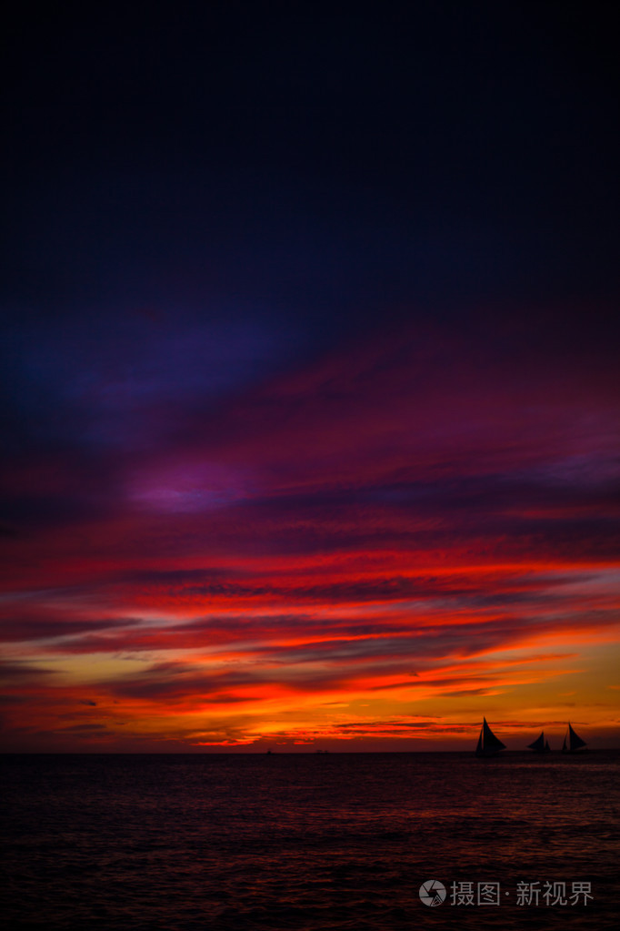 七彩灿烂的晚霞,岛长滩岛,菲律宾