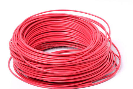 红色电缆