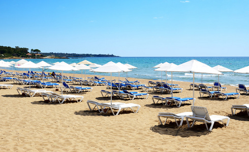 海滩的豪华酒店 peloponnes 希腊