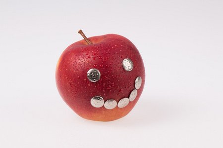 红色微笑着苹果，乐观维生素饮食