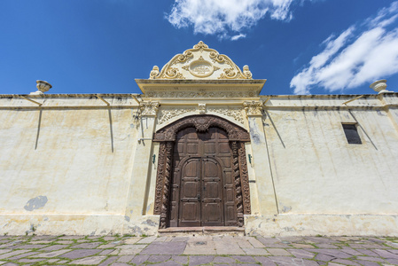在阿根廷萨尔塔省的圣贝尔纳修道院