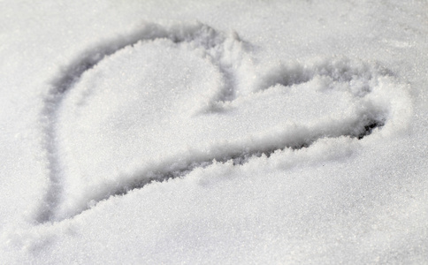 与白雪淹死心的形状