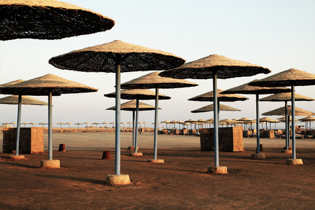 海滩阳伞埃及