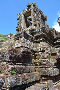 初具柬埔寨寺