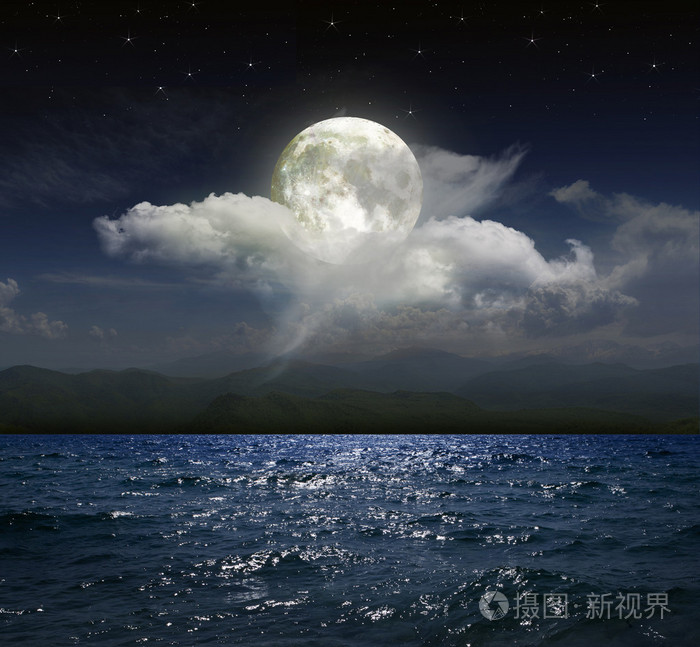 月明之夜jpg