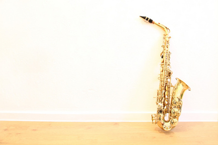 奥拓 saxaphone