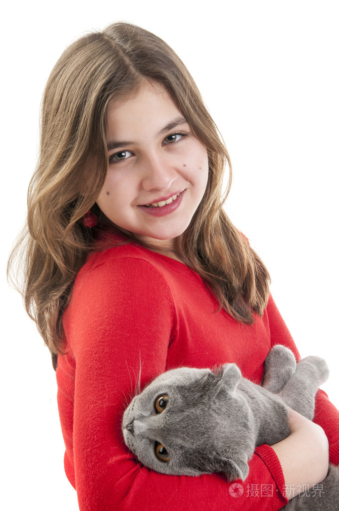 女孩抱着苏格兰折猫