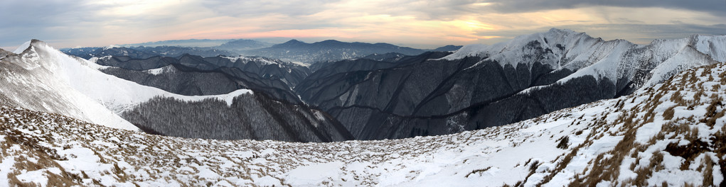 冬天山