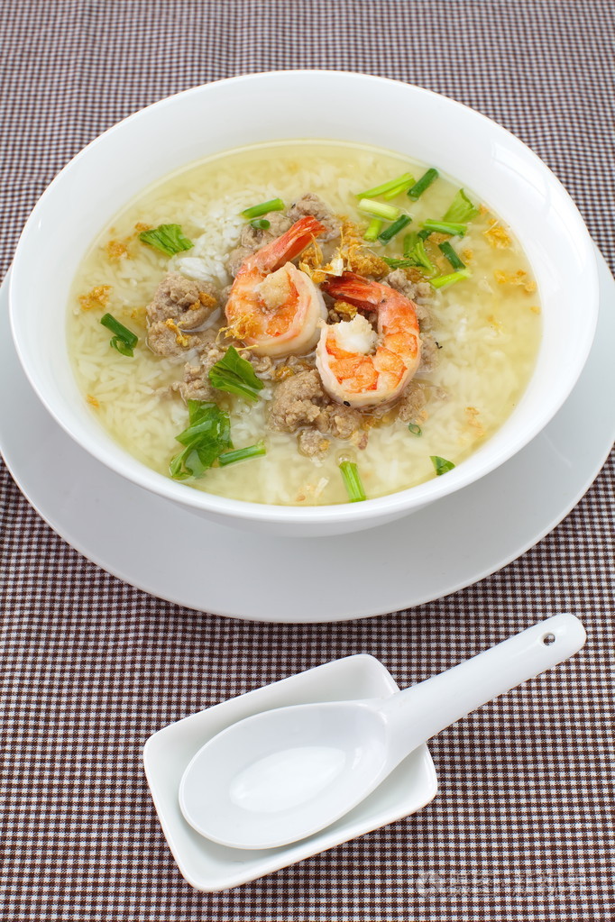 米饭汤鲜虾