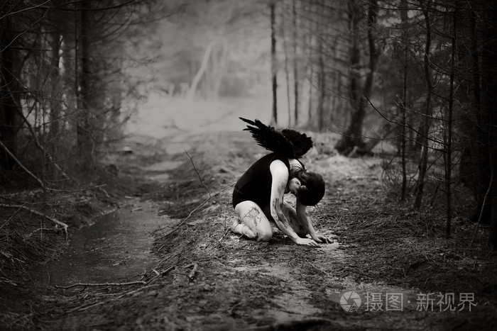 堕落的天使照片-正版商用图片1es4u7-摄图新视界