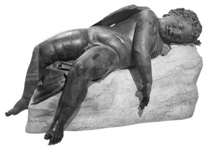 爱欲睡的铜像图片