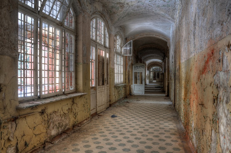 Abandoned Corridor in Beelitz Heilsttten