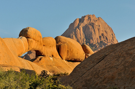 自然的拱，spitzkoppe 纳米比亚