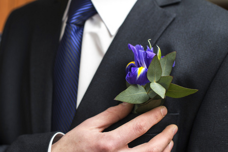 鸢尾花 boutonniere