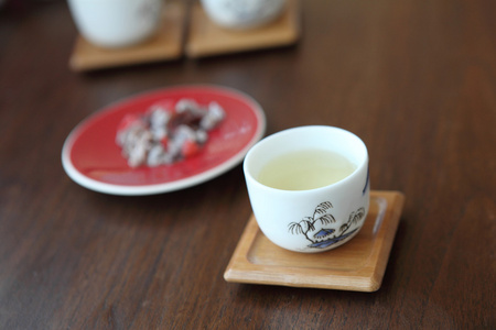 亚洲的茶杯