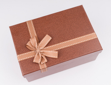 礼品盒用漂亮的丝带