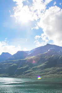 北极山脉和峡湾