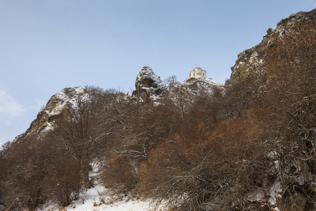 教会在高山之巅