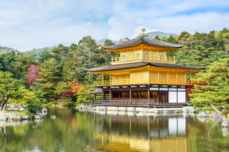 金阁寺在京都的金阁