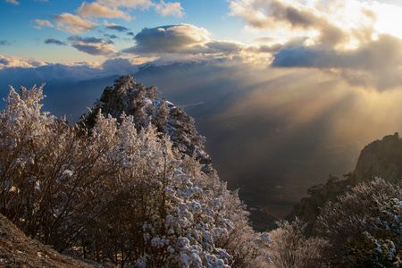 demerdzhi 岩