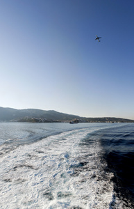 希腊爱琴海见飞机
