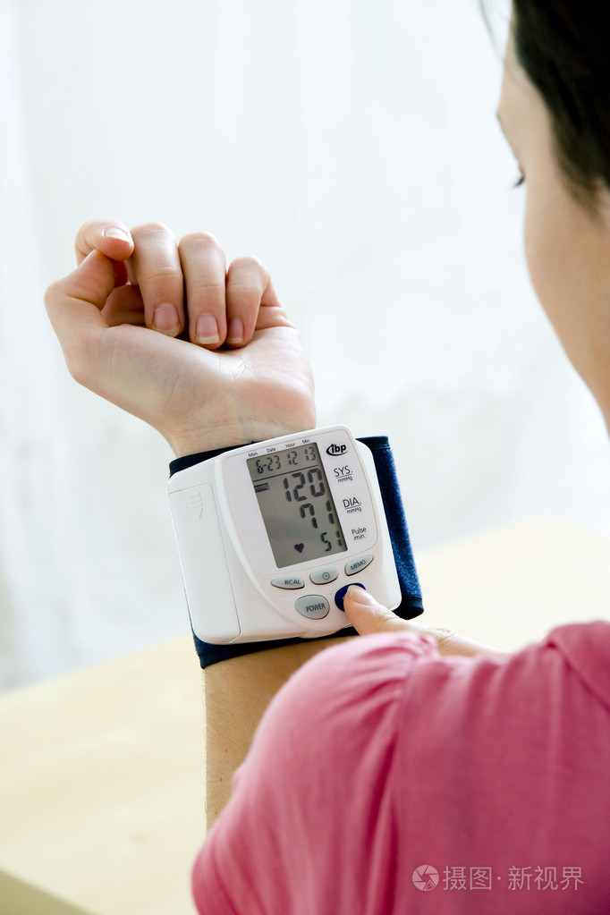 血压女人