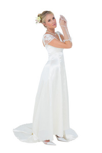 美丽的新娘摆在白色的背景