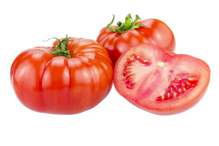 新鲜的大番茄。白色衬底上分离